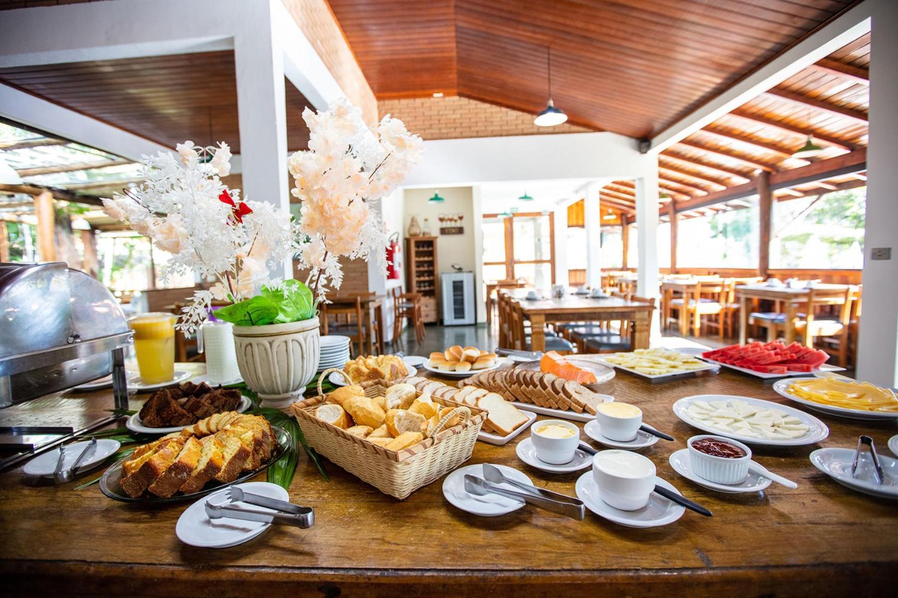 Pousada Iguatiba Hotel Paraibuna Luaran gambar